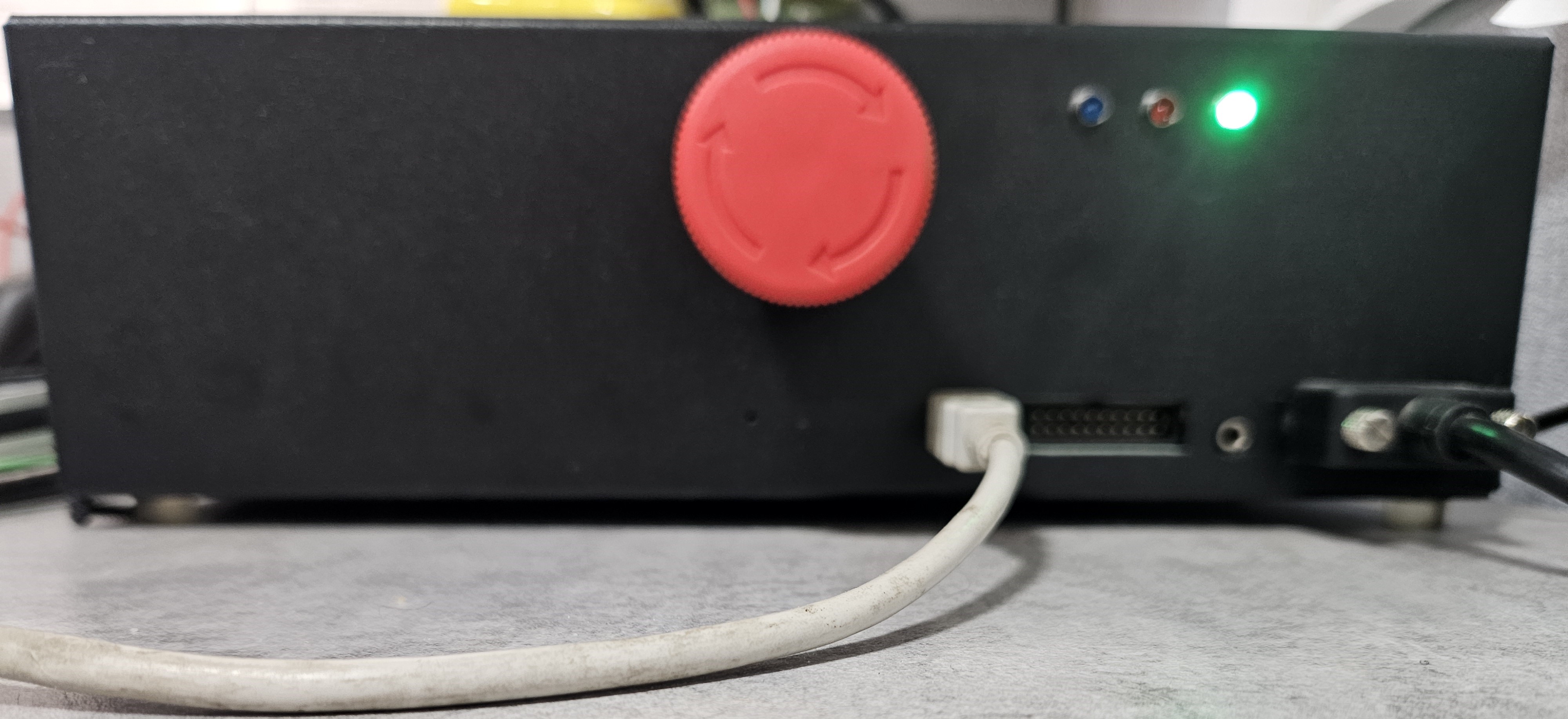 HDcontroller.jpg